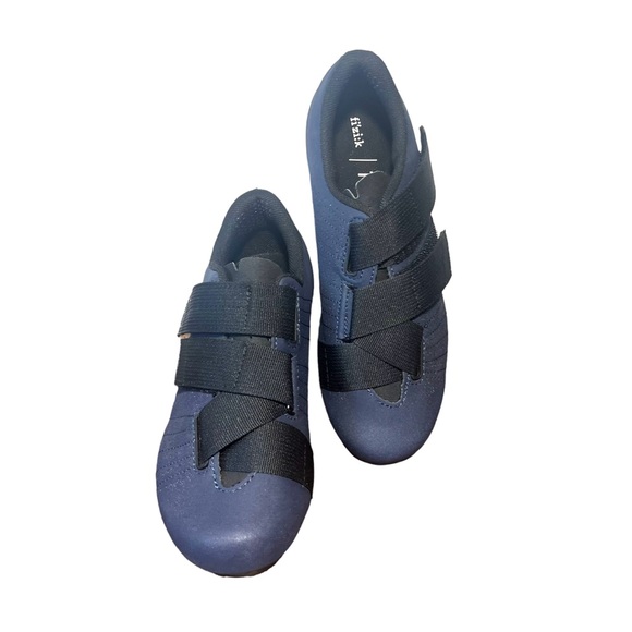 Fizik Tempo R5 Powerstrap Cycling Shoe Navy/ Black with attached cleats - Picture 3 of 10